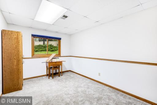 700 Knob Hill Road, Burnsville, MN 55337