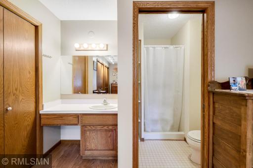 700 Knob Hill Road, Burnsville, MN 55337