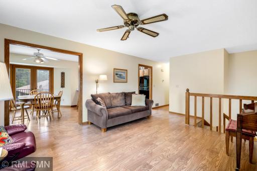 700 Knob Hill Road, Burnsville, MN 55337