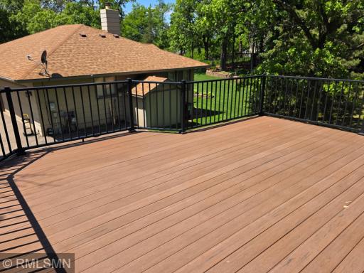 700 Knob Hill Road, Burnsville, MN 55337