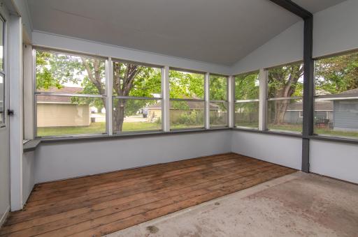 619 Aspen Avenue S, Amery, WI 54001