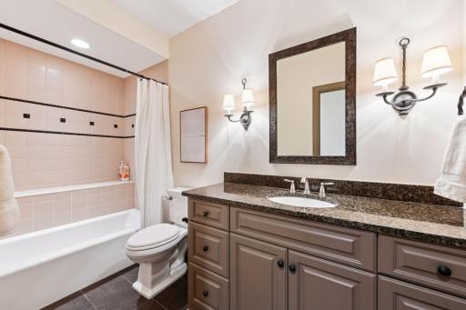 300 Bellwether Path, Wayzata, MN 55391