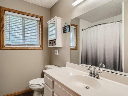 5588 Kalenda Drive NE - MLS Sized - 012 - 15 Primary Bathroom.jpg