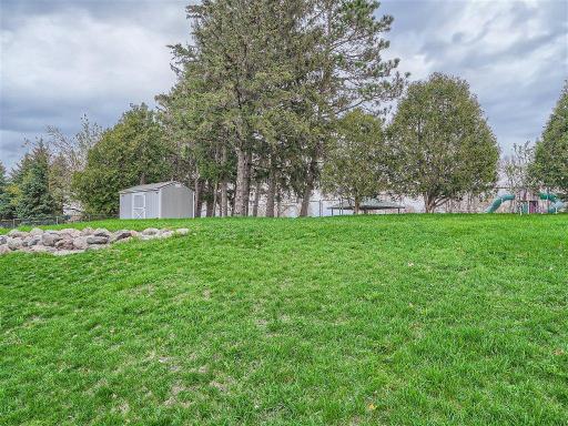 5588 Kalenda Drive NE - MLS Sized - 025 - 28 Back Yard.jpg