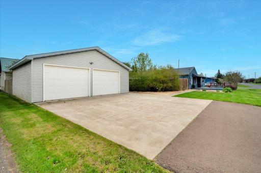 2721 N 23rd Street, Superior, WI 54880