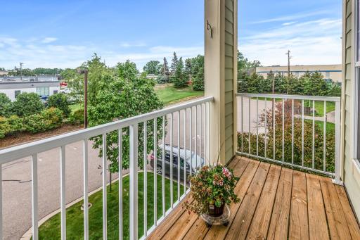 5445 Boone Avenue N, 216, New Hope, MN 55428