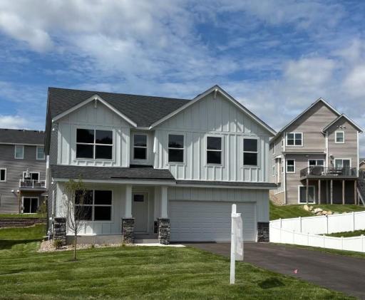 7451 Agate Trail, Inver Grove Heights, MN 55077