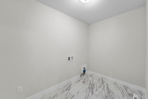 7451 Agate Trail, Inver Grove Heights, MN 55077