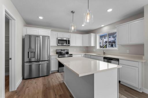 7451 Agate Trail, Inver Grove Heights, MN 55077