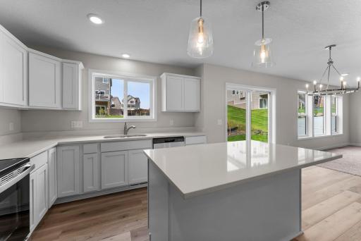 7451 Agate Trail, Inver Grove Heights, MN 55077