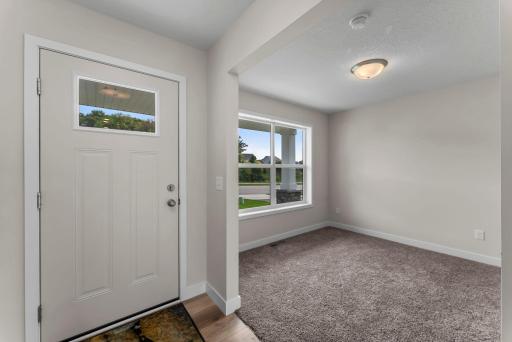 7451 Agate Trail, Inver Grove Heights, MN 55077