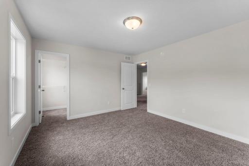 7451 Agate Trail, Inver Grove Heights, MN 55077