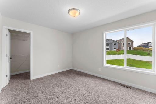 7451 Agate Trail, Inver Grove Heights, MN 55077