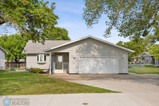 805 7th Street NE, Dilworth, MN 56529