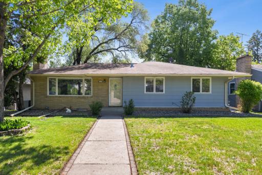 66 White Bear Avenue N, Saint Paul, MN 55106