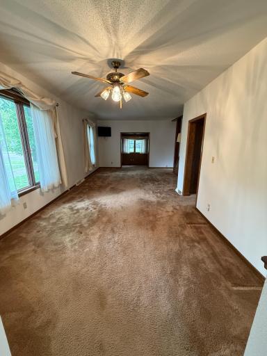 412 Vernon Avenue, Morgan, MN 56266
