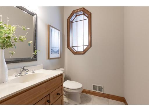 1475 River Shore Drive, Hastings, MN 55033