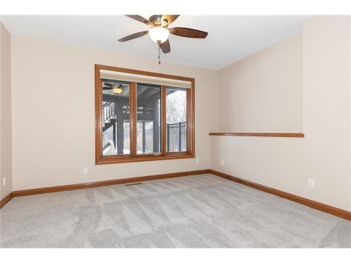 1475 River Shore Drive, Hastings, MN 55033