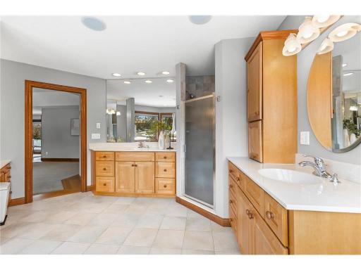 1475 River Shore Drive, Hastings, MN 55033