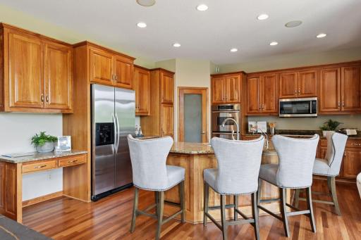 950 Willow View Drive, Orono, MN 55356