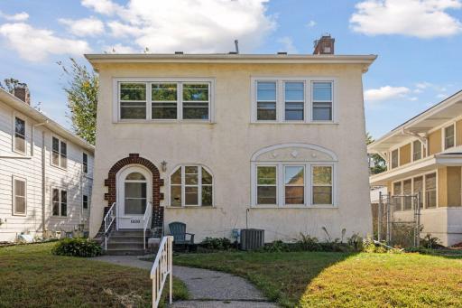 1926 Saint Clair Avenue, Saint Paul, MN 55105