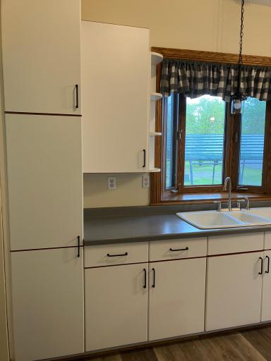 903 S 2nd Street, Princeton, MN 55371