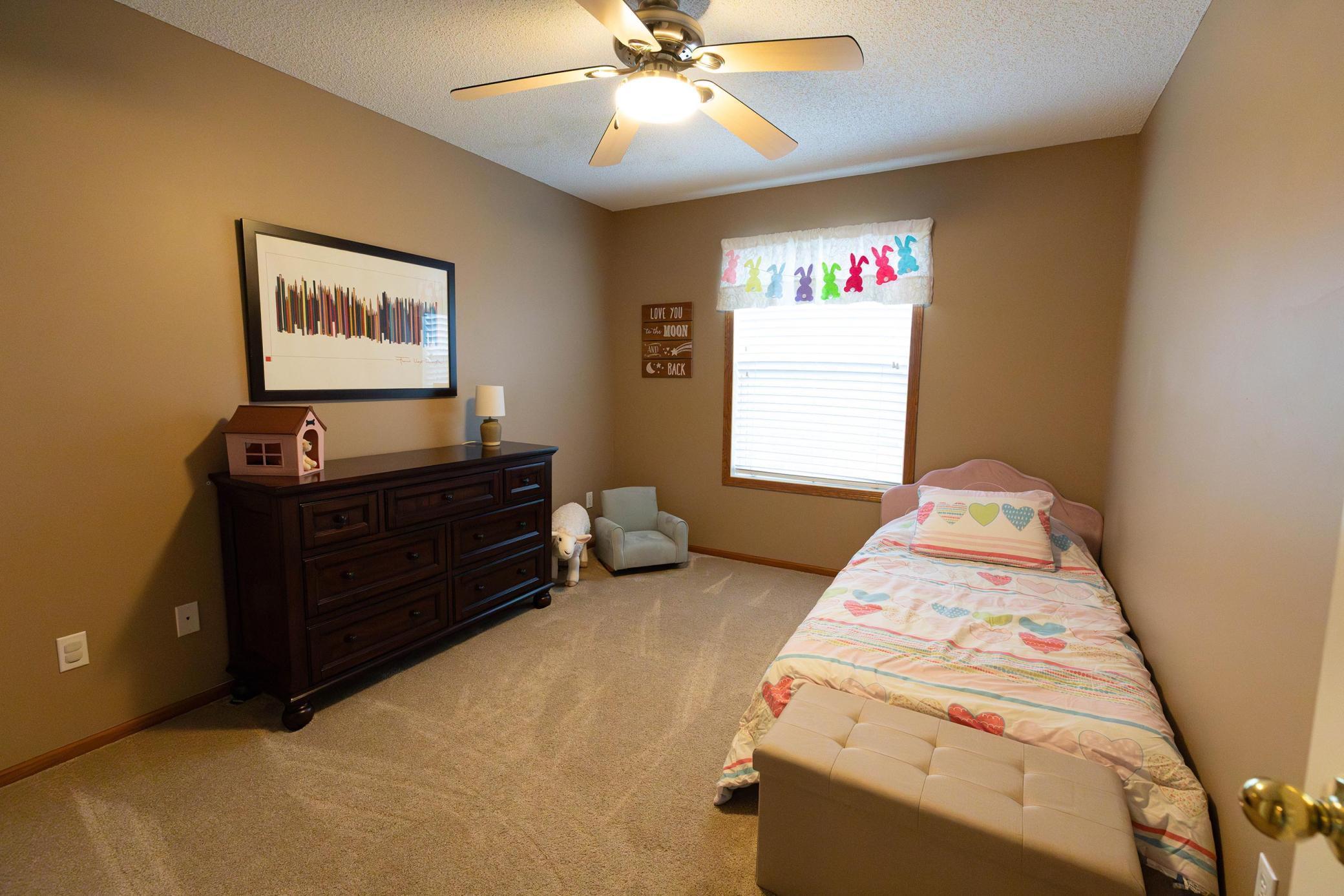 BR2 - 8521 Allegheny Grove Blvd.jpg