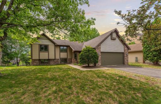 7150 Upper 157th Street W, Saint Paul, MN 55124