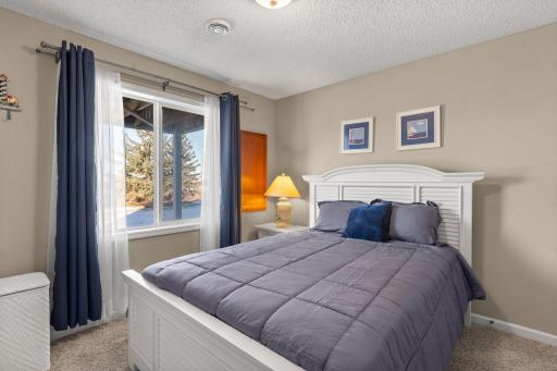 2606 Waterfall Way NW, Prior Lake, MN 55372