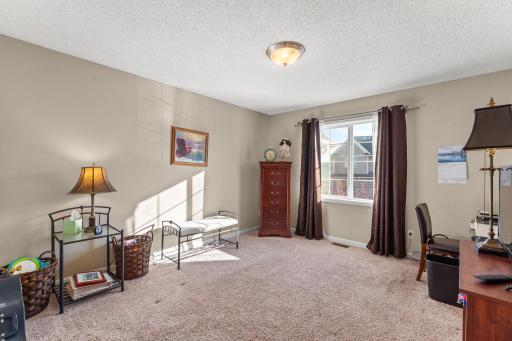 2606 Waterfall Way NW, Prior Lake, MN 55372