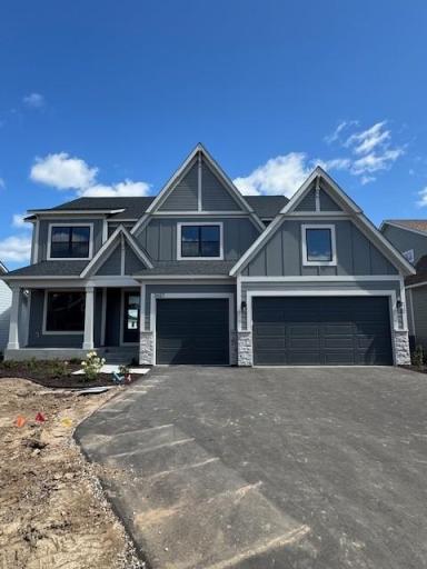 3627 Knightsbridge Trail N, Lake Elmo, MN 55042