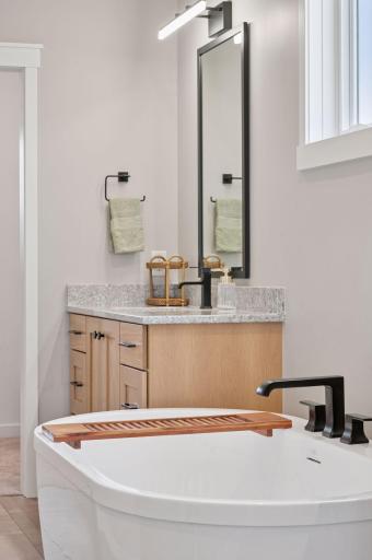 18022 Urbank Street Northeast - Spacecrafting - 0056.jpg