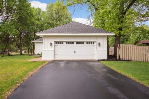12085 Evergreen Street NW, Minneapolis, MN 55448