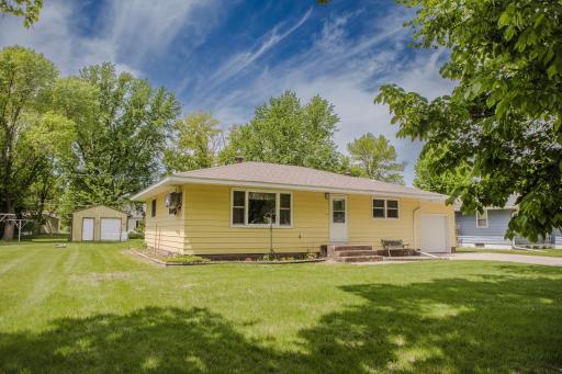 311 2nd Street E, Chokio, MN 56221