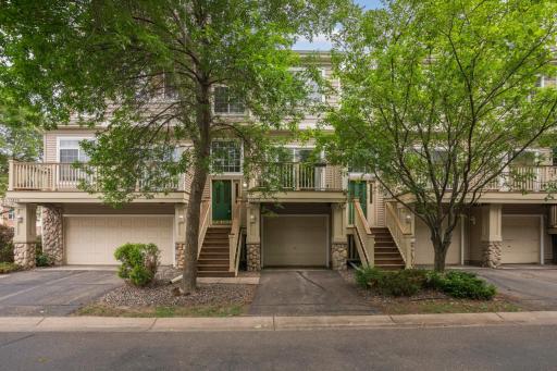 13872 52nd Avenue N, Minneapolis, MN 55446