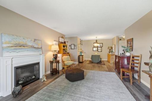35 Nathan Lane N, 210, Minneapolis, MN 55441