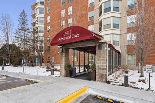 Photo for 1425 W 28th Street, 510, Minneapolis, MN 55408 - listing #6726446 1425 W 28th Street, 510, Minneapolis, MN 55408