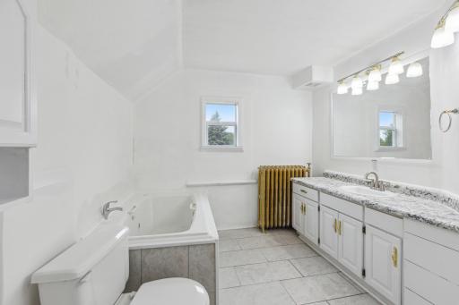 104 1st Street SE, Richmond, MN 56368