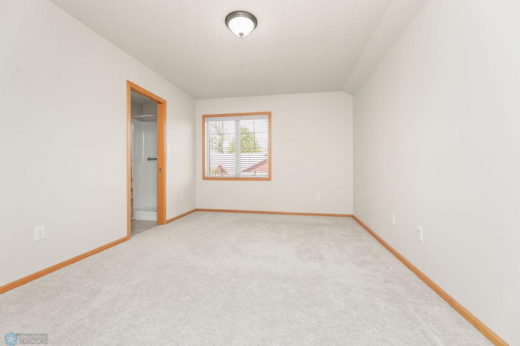 Bedroom 3 or Primary Suite 2