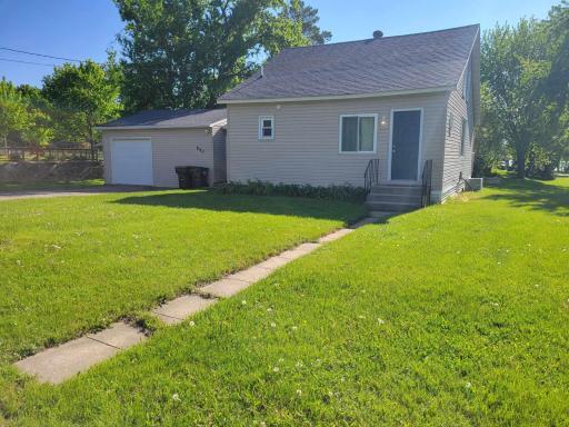 640 6th Street, Albany, MN 56307