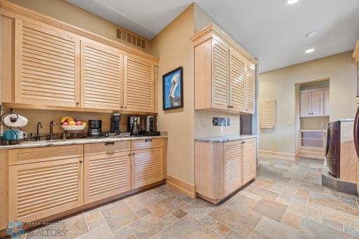 51306 Pelican Point Drive, Detroit Lakes, MN 56501