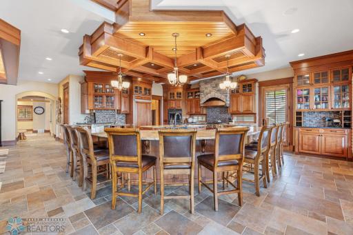 51306 Pelican Point Drive, Detroit Lakes, MN 56501