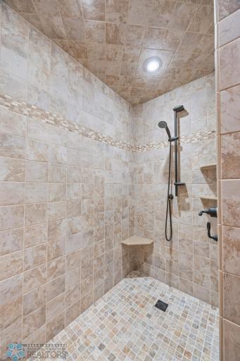 51306 Pelican Point Drive, Detroit Lakes, MN 56501