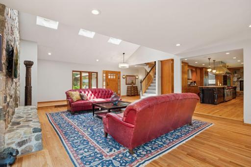 4080 Lotus Drive, Excelsior, MN 55331