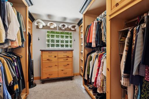 The dressing area is sumptuous, with yet another cool touch to be discovered amongst many in this house, a hat rack befitting the ranch.