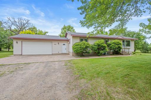 4539 241st Avenue NW, Saint Francis, MN 55070