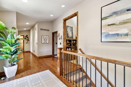 1405 W Farm Road, Chanhassen, MN 55318