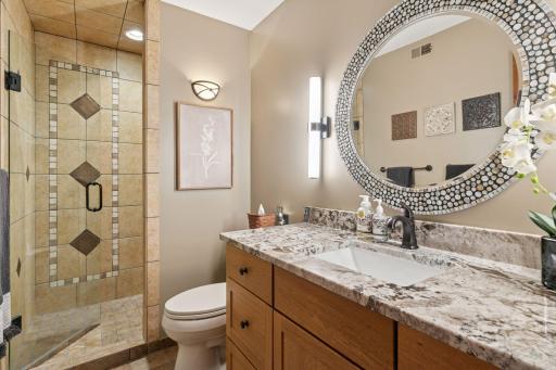1405 W Farm Road, Chanhassen, MN 55318