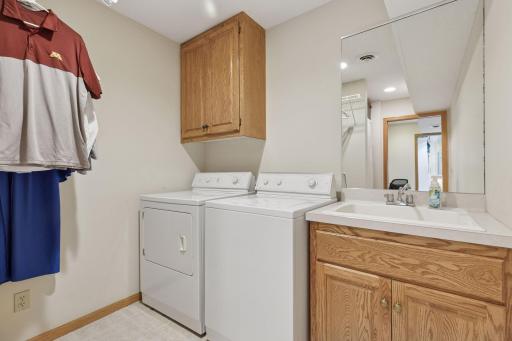 18172 Tamarack Drive, Minnetonka, MN 55345