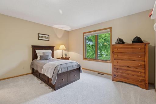 18172 Tamarack Drive, Minnetonka, MN 55345